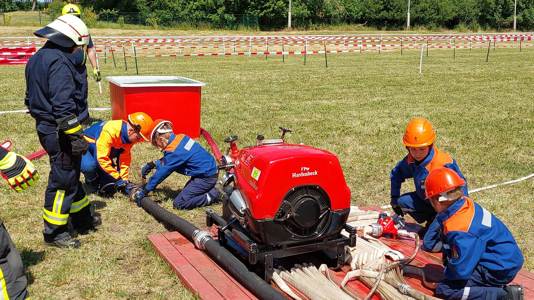 Jugendfeuerwehr beim Ausscheid in Lübbenow